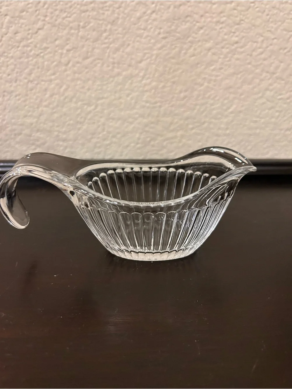 Williams Sonoma Fluted 25% Lead Crystal Gravy Sauce Boat 4 oz excellent